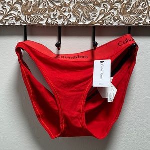 Calvin Klein bikini women’s underwear size medium read new